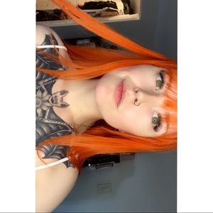 Meet your Posher, Caity